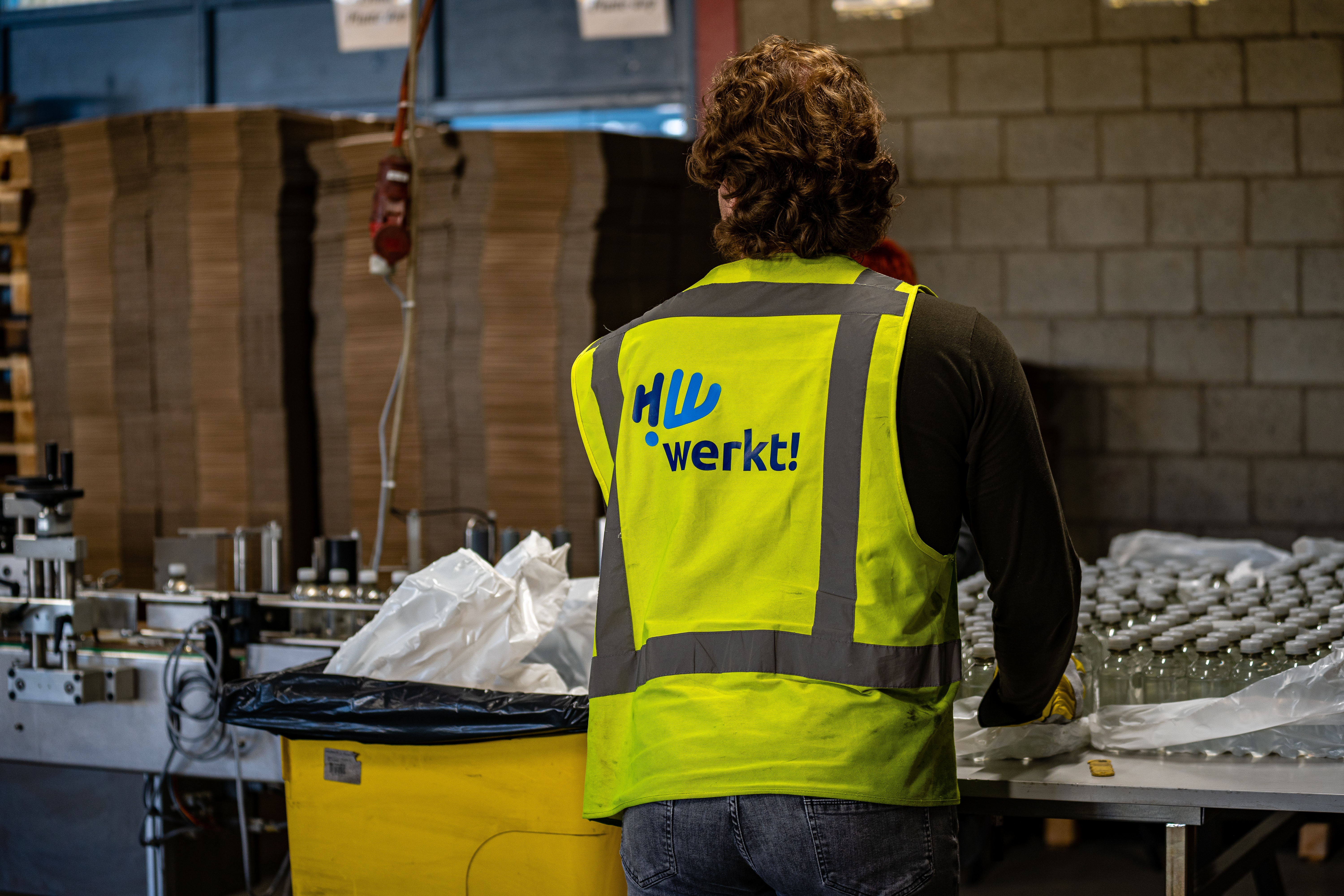 Afbeelding medewerker HWWerkt! aan het werk